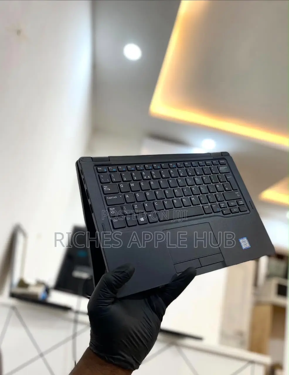 New Laptop Dell Latitude 7390 16GB Intel Core i7 SSD 256GB