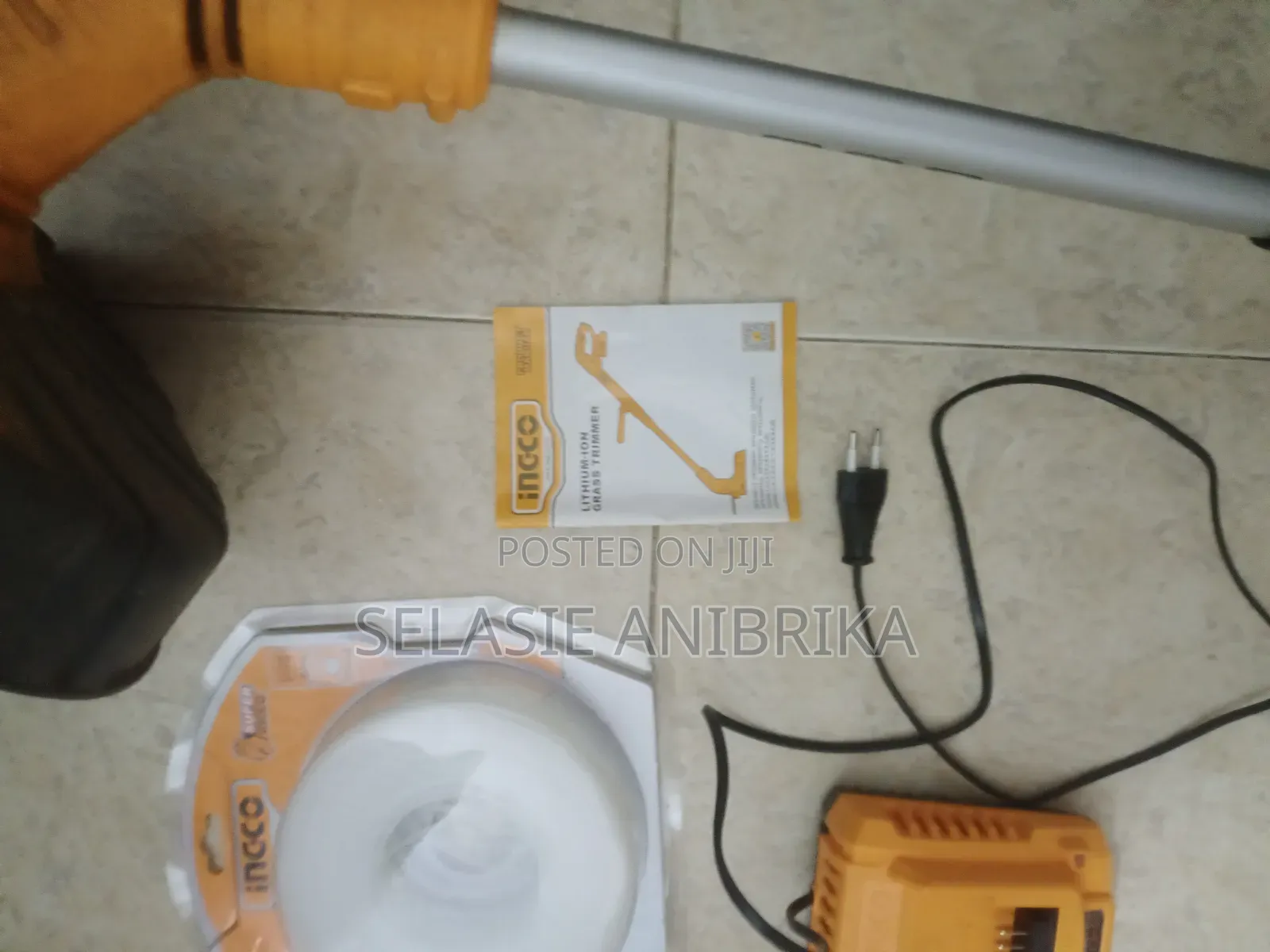 Ingco Lithium -Ion Grass Trimmer