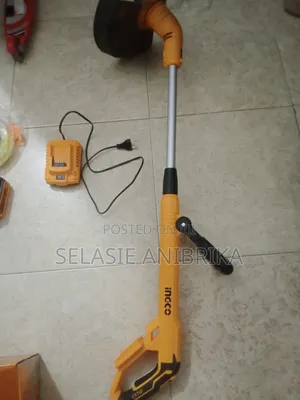 Ingco Lithium -Ion Grass Trimmer
