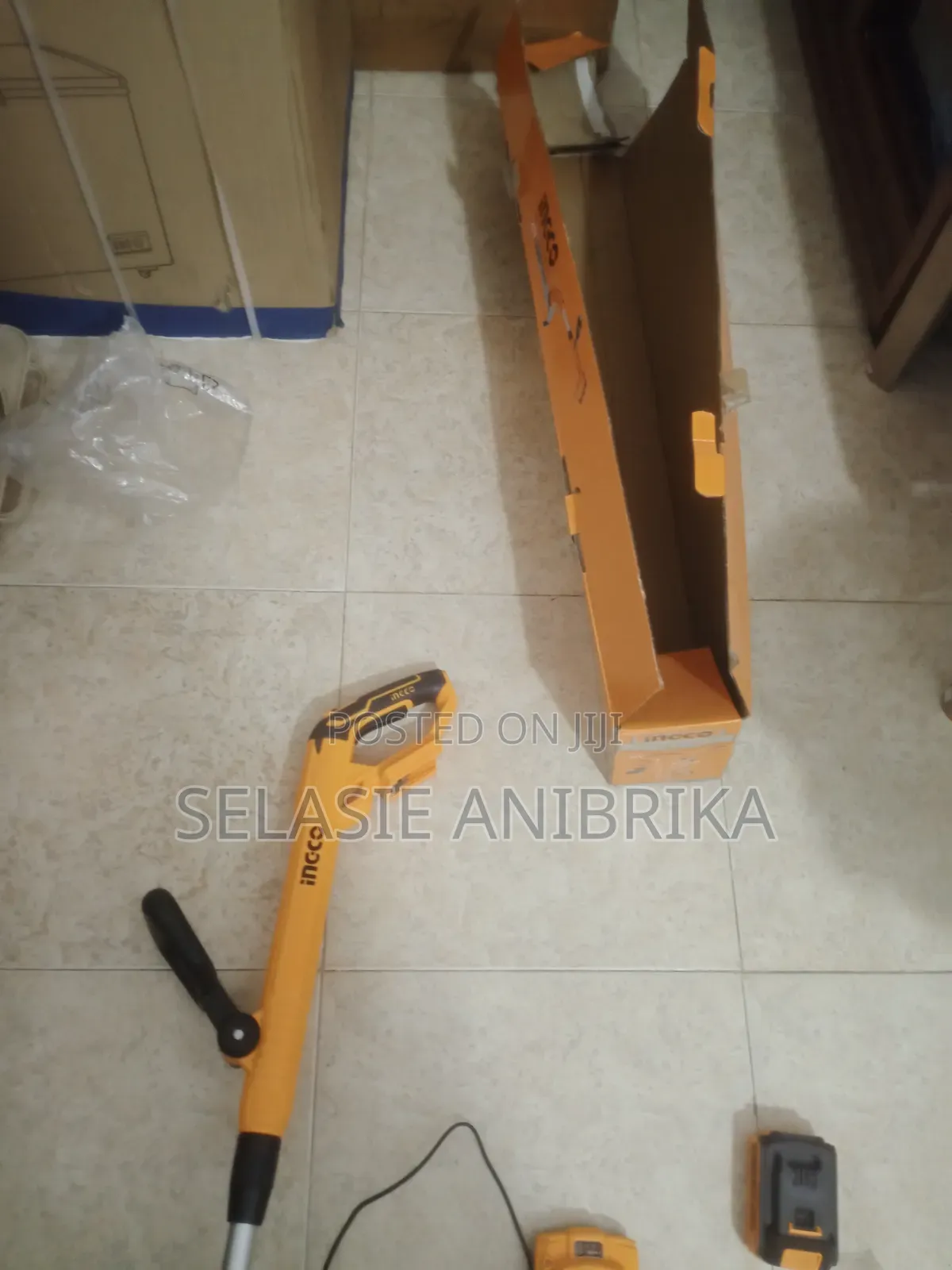 Ingco Lithium -Ion Grass Trimmer