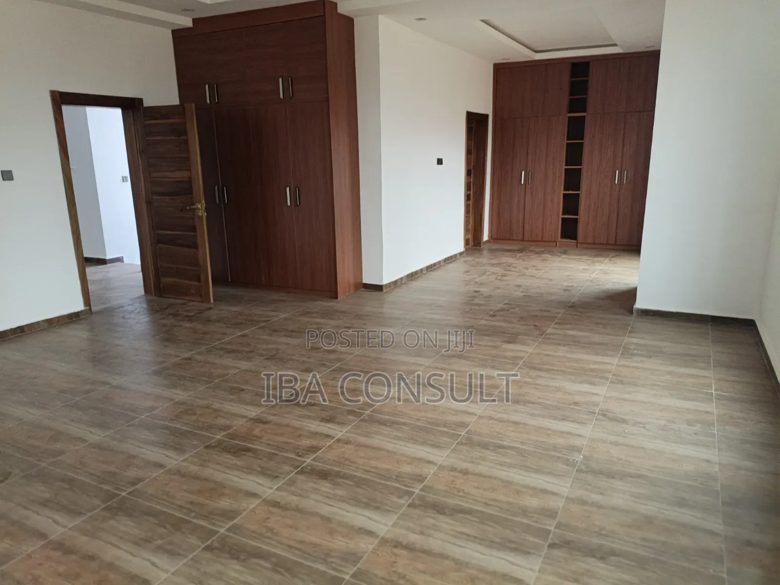 4bdrm House in Adenta Amrahia for sale
