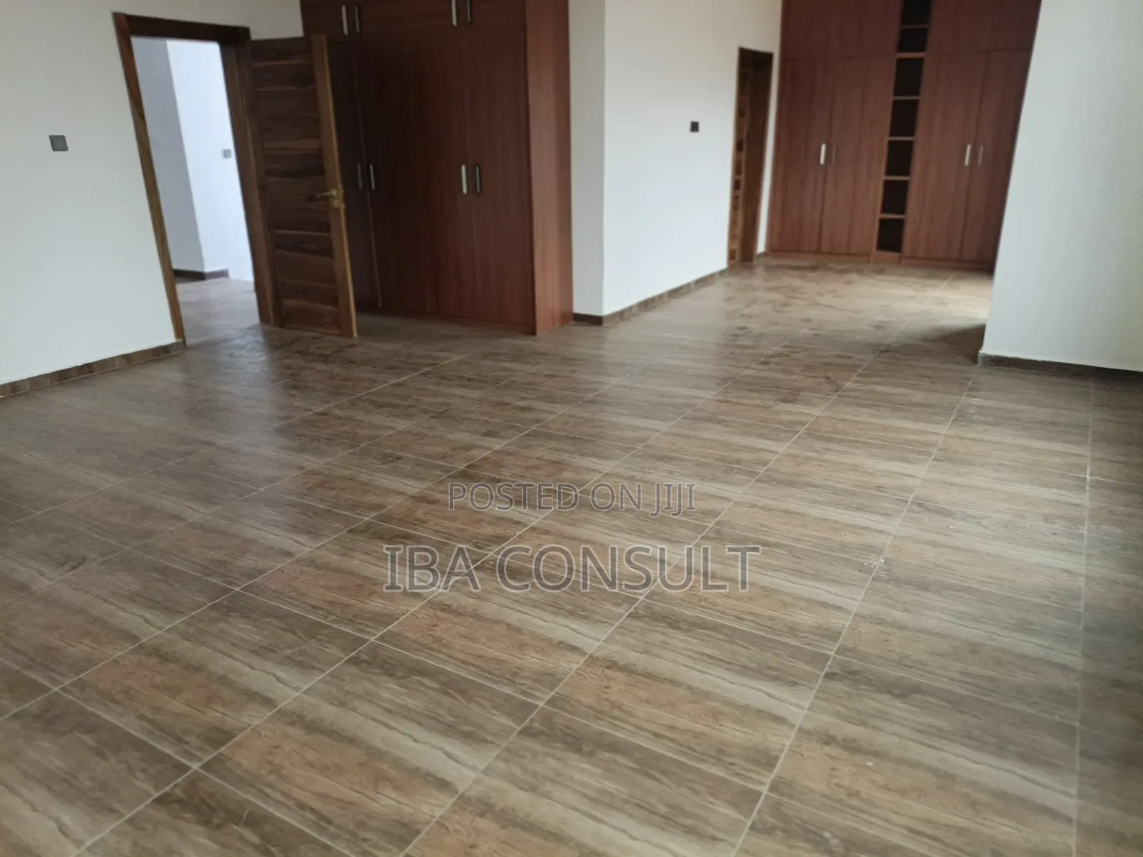 4bdrm House in Adenta Amrahia for sale