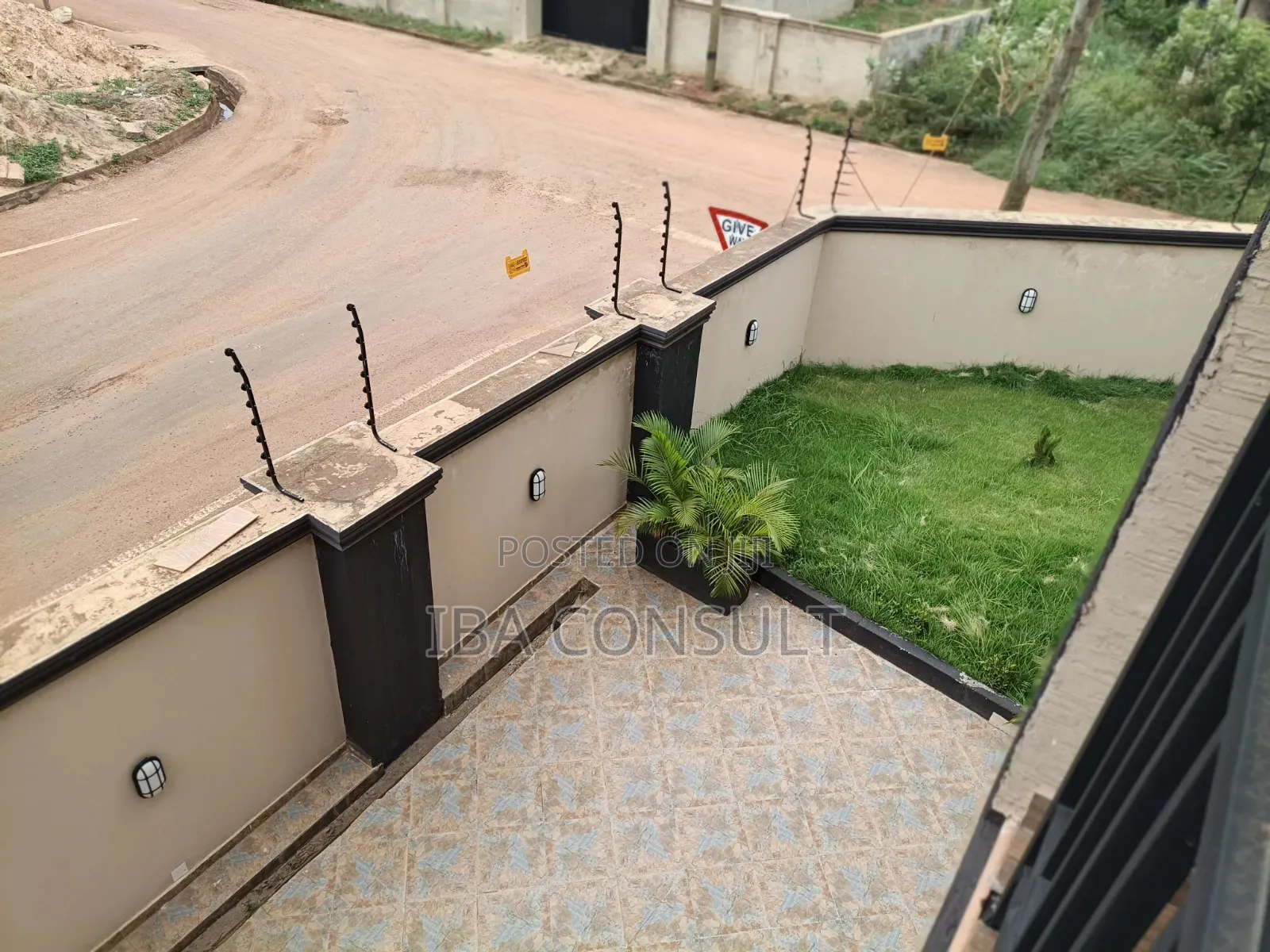 4bdrm House in Adenta Amrahia for sale