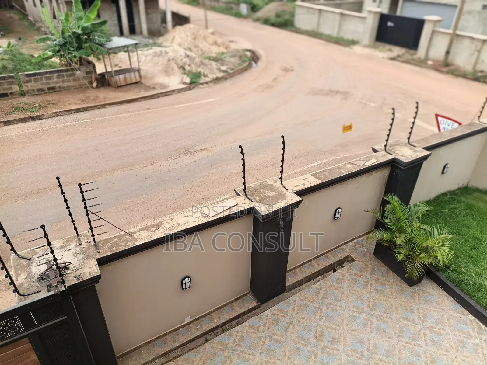 4bdrm House in Adenta Amrahia for sale
