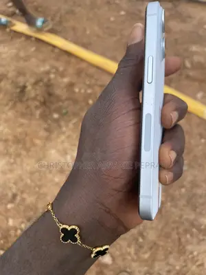 Apple iPhone 15 128 GB White