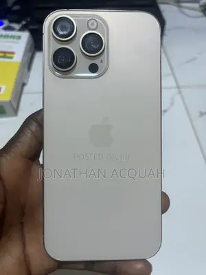 Apple iPhone 16 Pro Max 1 TB Silver