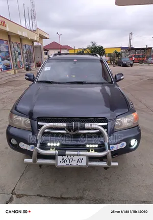 Toyota Highlander 4x4 2005 Black