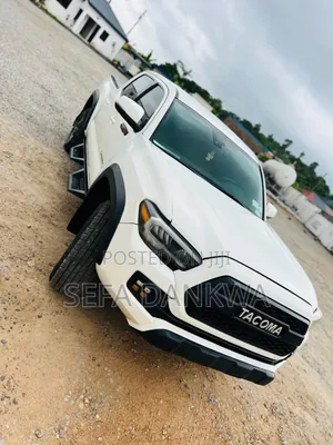 Toyota Tacoma 2020 White