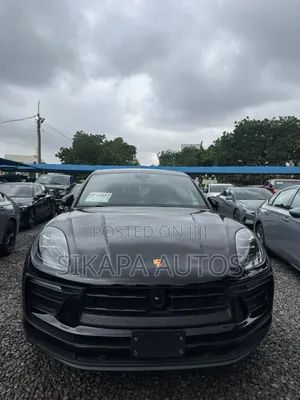 New Porsche Macan 2025 Black