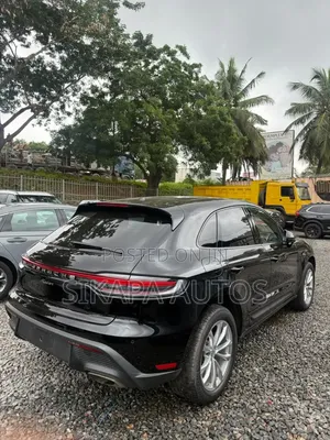 New Porsche Macan 2025 Black