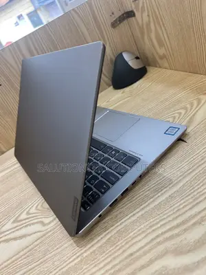 Laptop Lenovo IdeaPad U410 8GB Intel Core i5 SSD 256GB