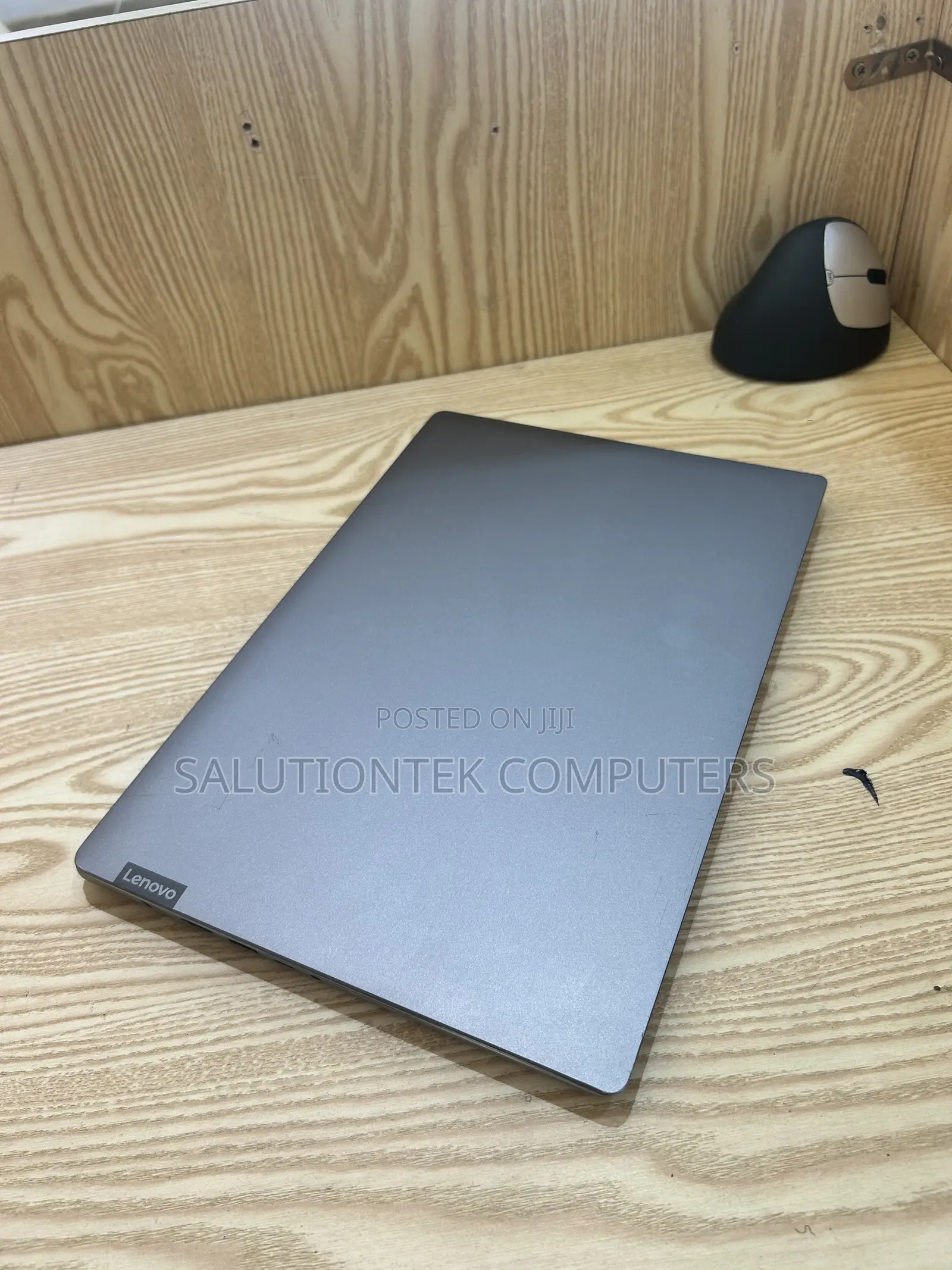 Laptop Lenovo IdeaPad U410 8GB Intel Core i5 SSD 256GB