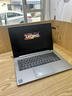Laptop Lenovo IdeaPad U410 8GB Intel Core i5 SSD 256GB