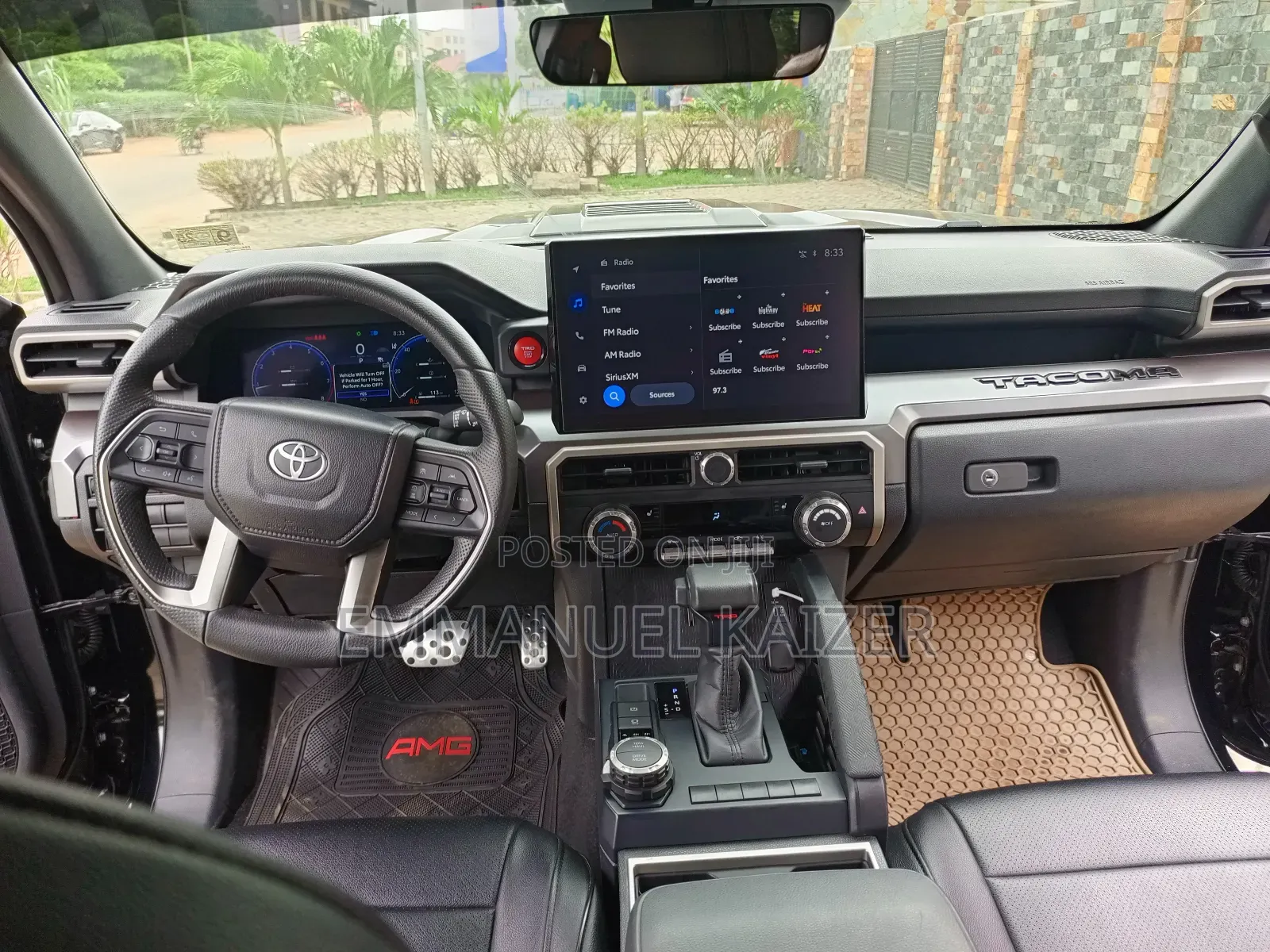 Toyota Tacoma 2024 Black