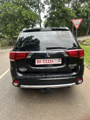 Mitsubishi Outlander 2.0 PHEV AWD 2018 Black