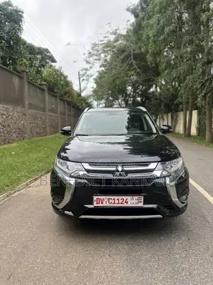 Mitsubishi Outlander 2.0 PHEV AWD 2018 Black