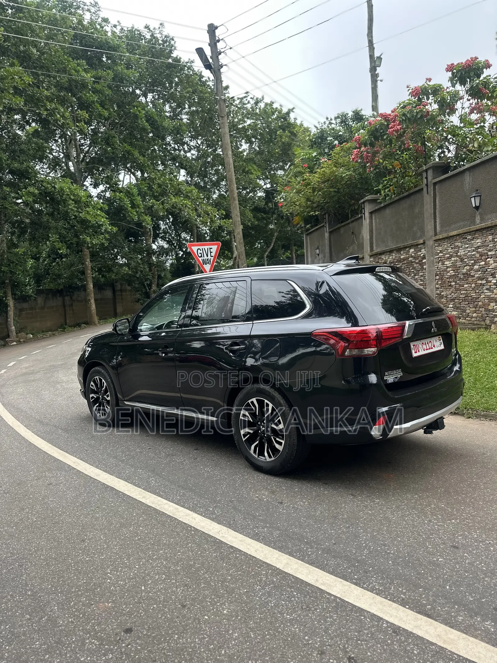 Mitsubishi Outlander 2.0 PHEV AWD 2018 Black