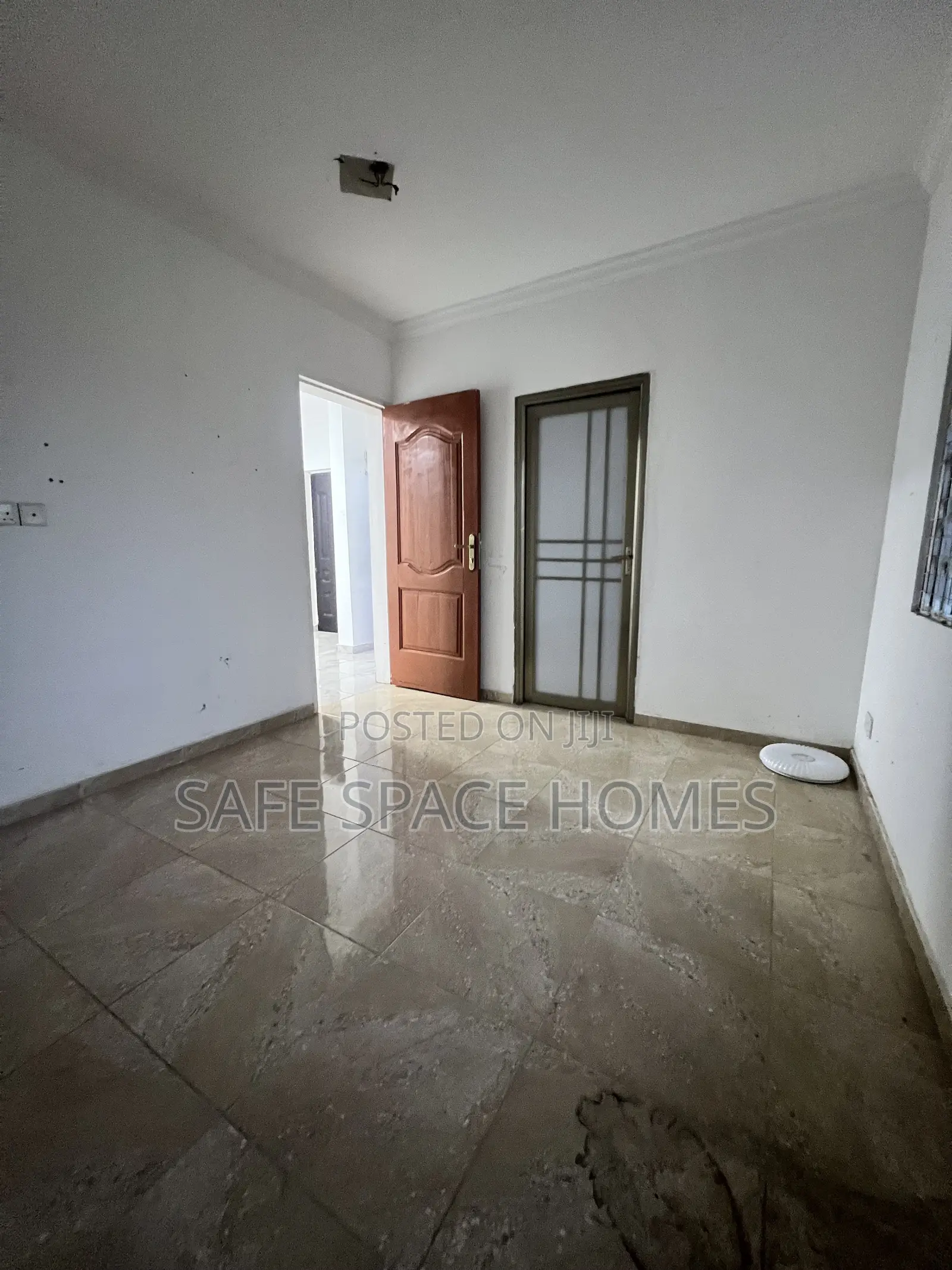 2bdrm Apartment in Burma Camp for rent