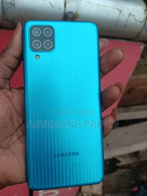 Samsung Galaxy M12 128 GB Blue