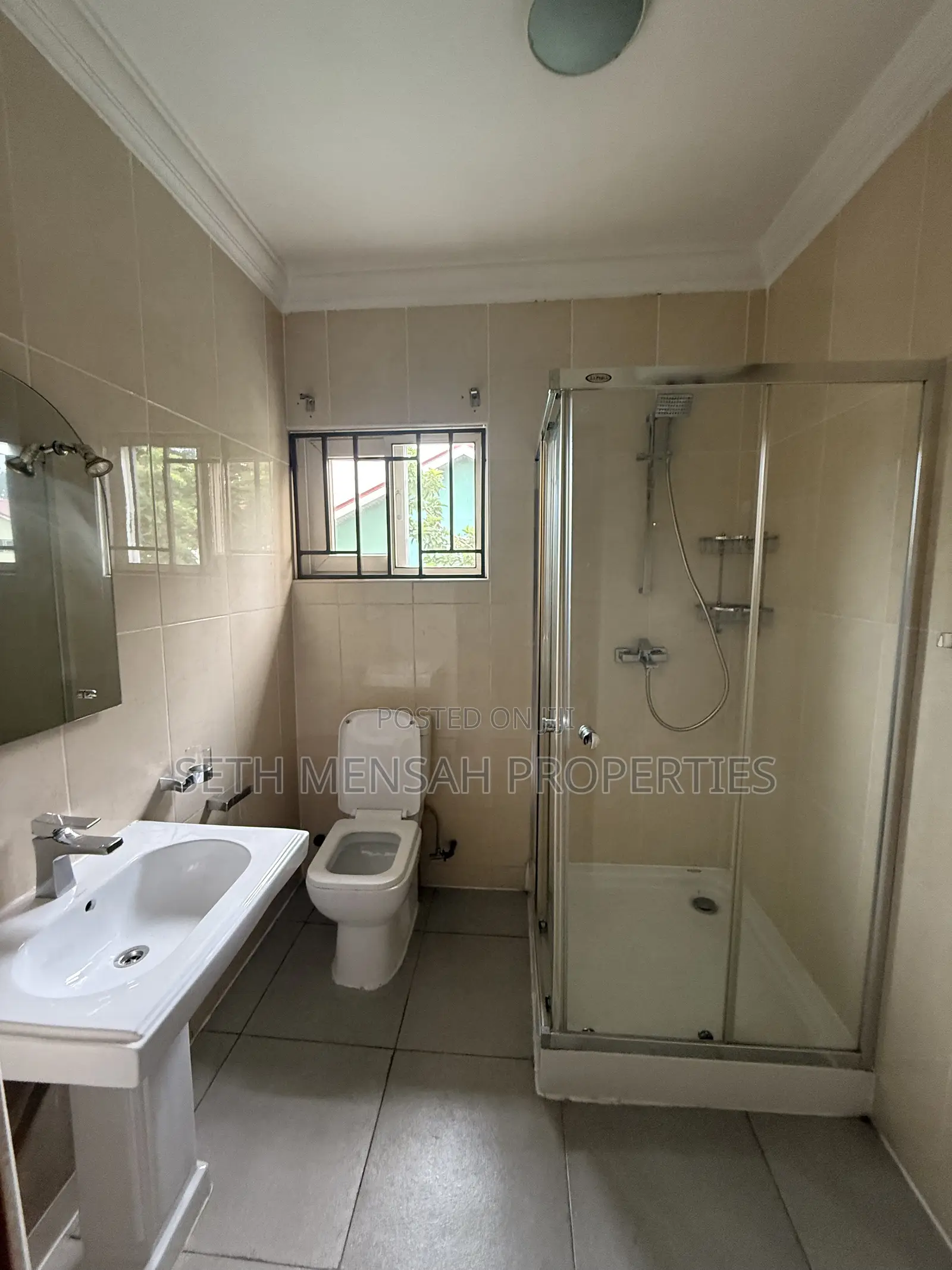 3bdrm House in 3 Bedroom Townhouse, US Embassy Area for rent