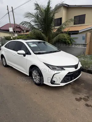 Toyota Corolla 2020 White