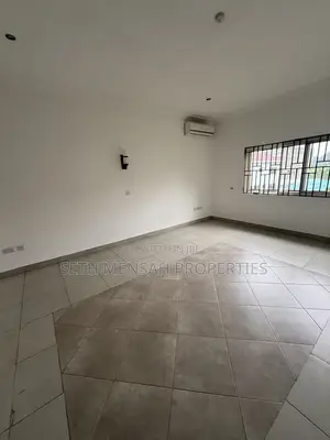 3bdrm House in 3 Bedroom Townhouse, US Embassy Area for rent