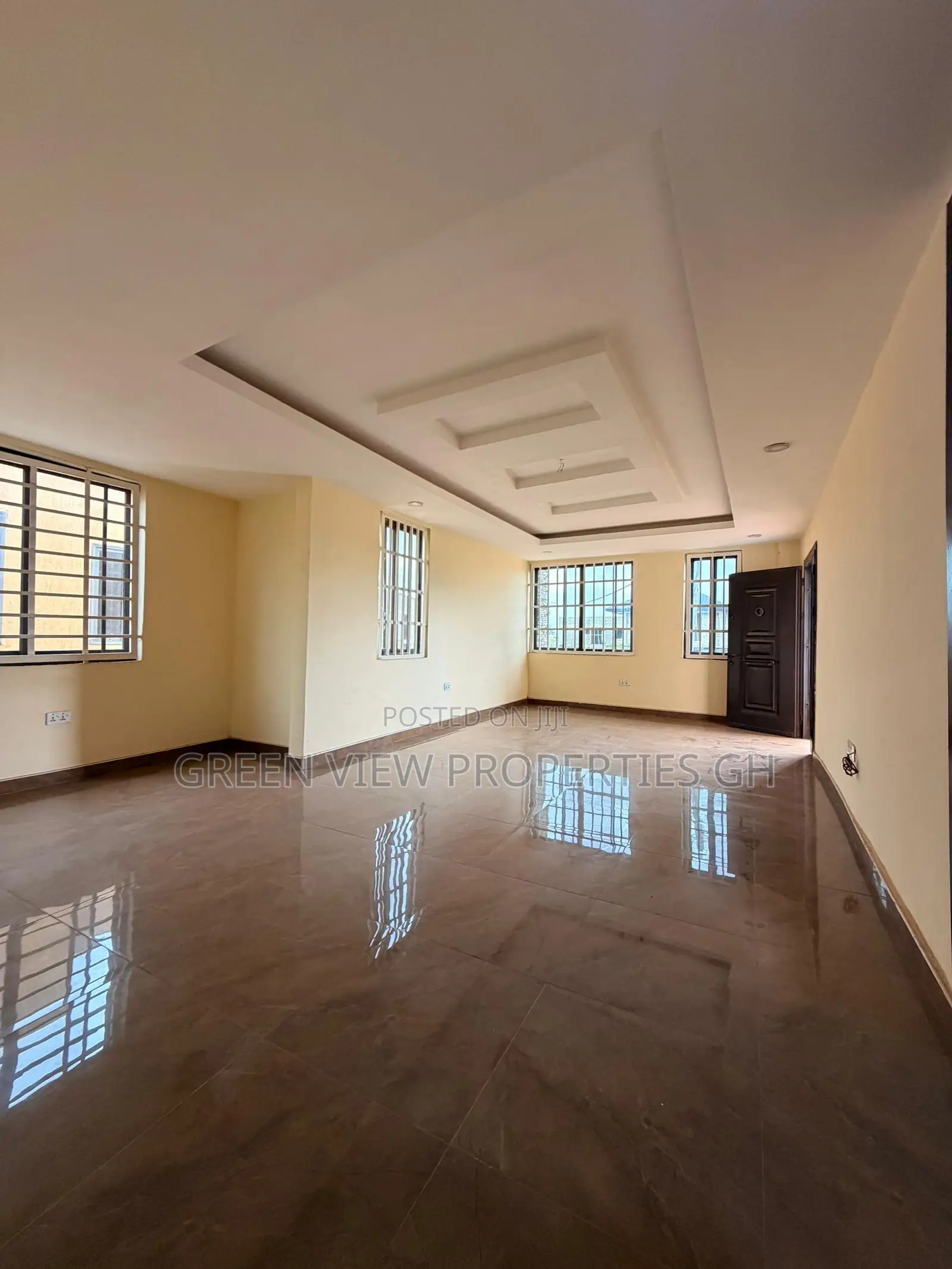 4bdrm Duplex in Oyibi for rent
