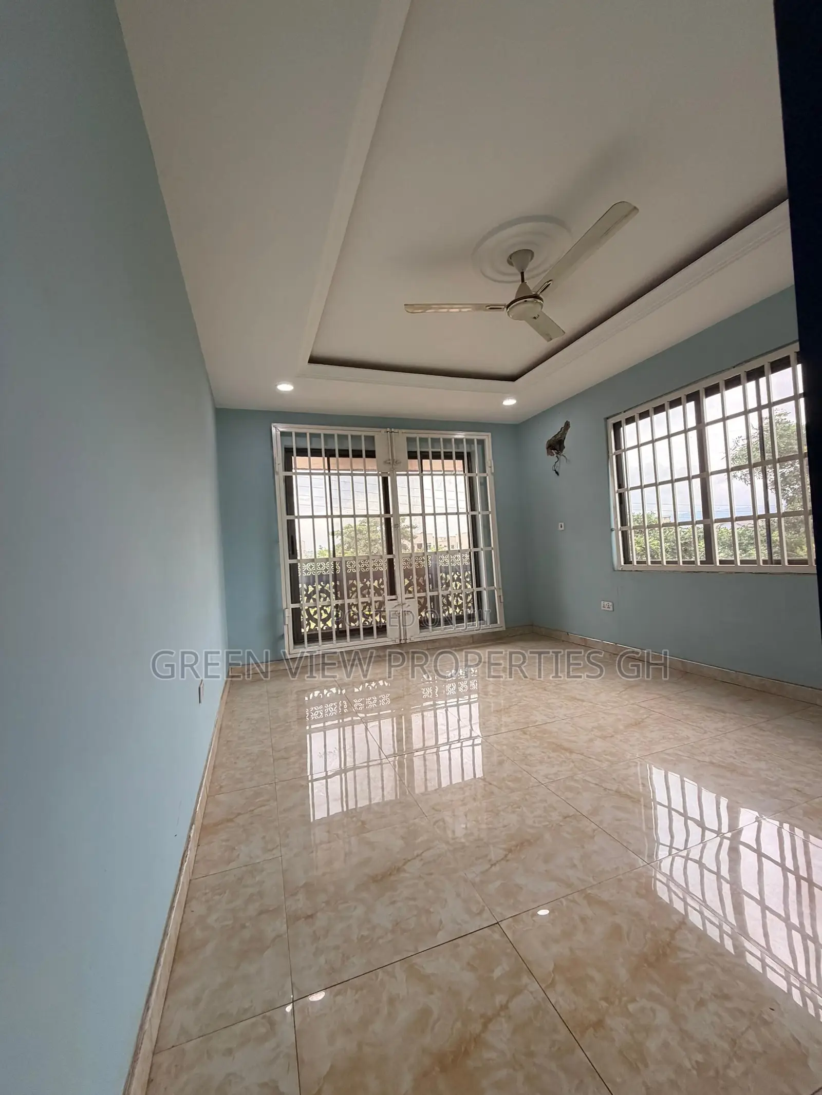 4bdrm Duplex in Oyibi for rent
