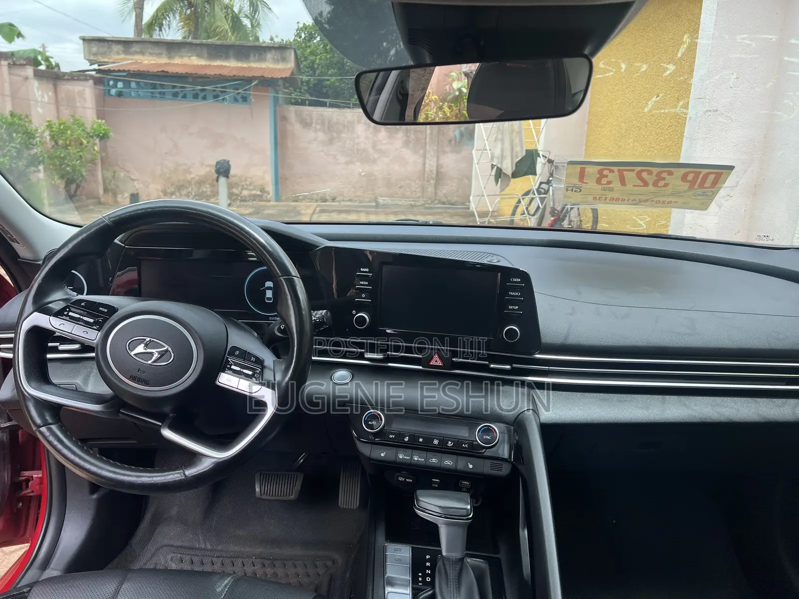 Hyundai Elantra 2023 Red