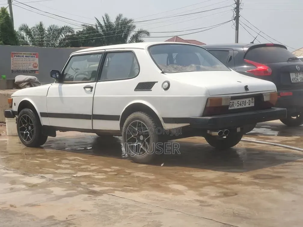 Saab 95 1983 White