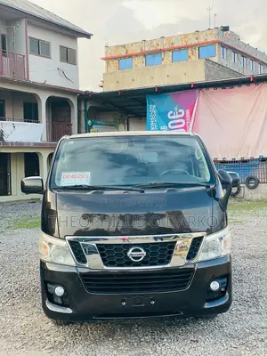 Nissan Caravan 2016 Black