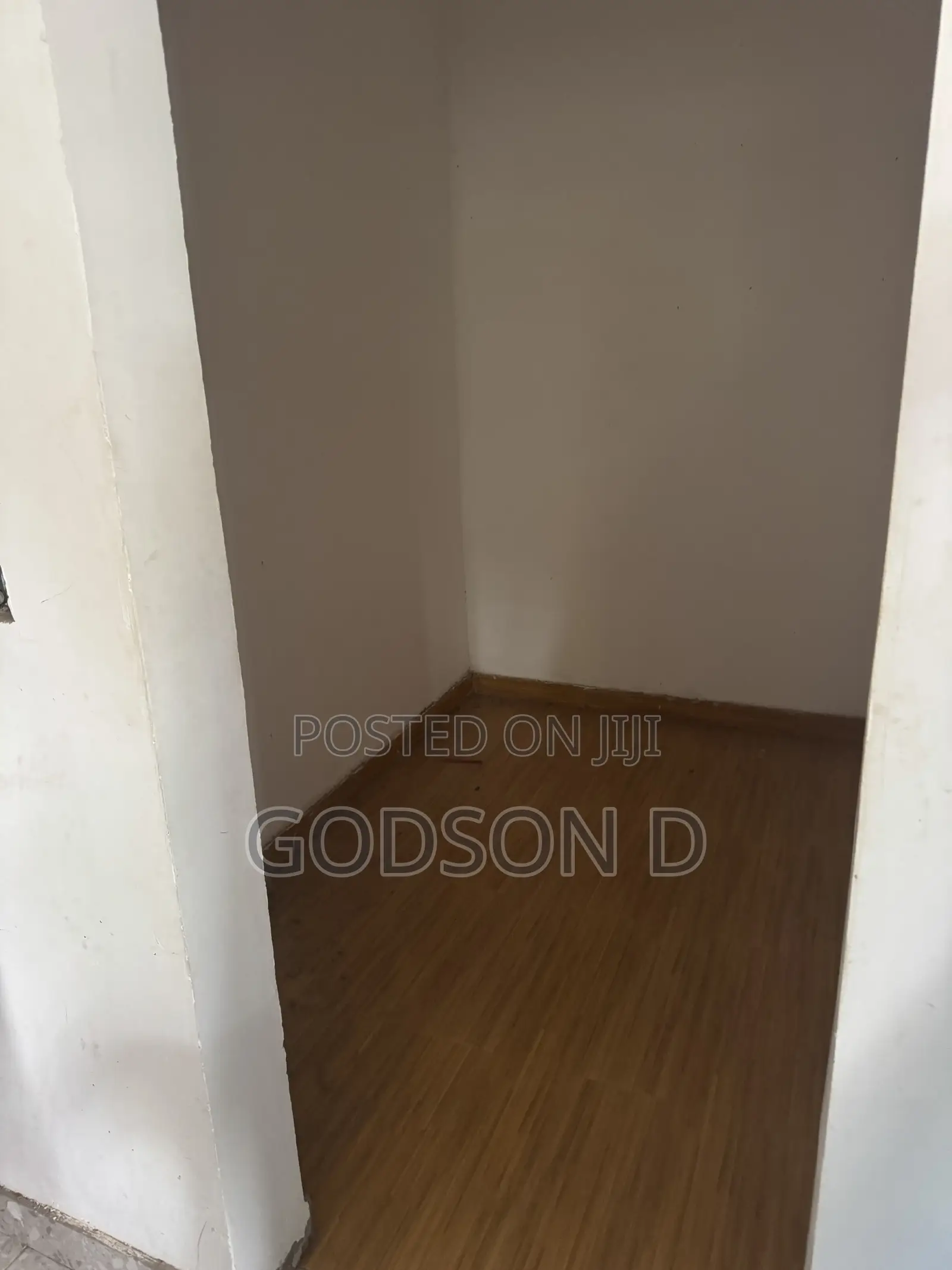 1bdrm Apartment in Community 25 for rent