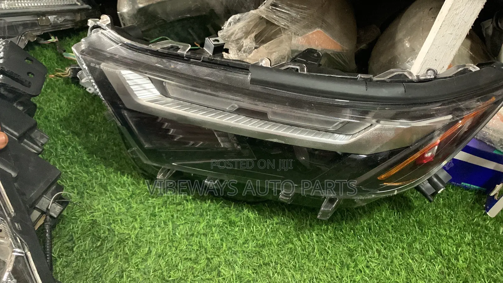 Toyota Rav4 2022-2025 Headlights Original (Used)