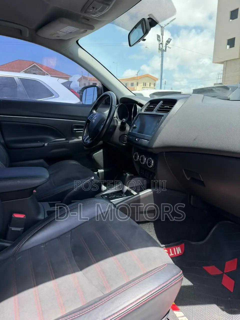 Mitsubishi Outlander SE AWC 2017 White