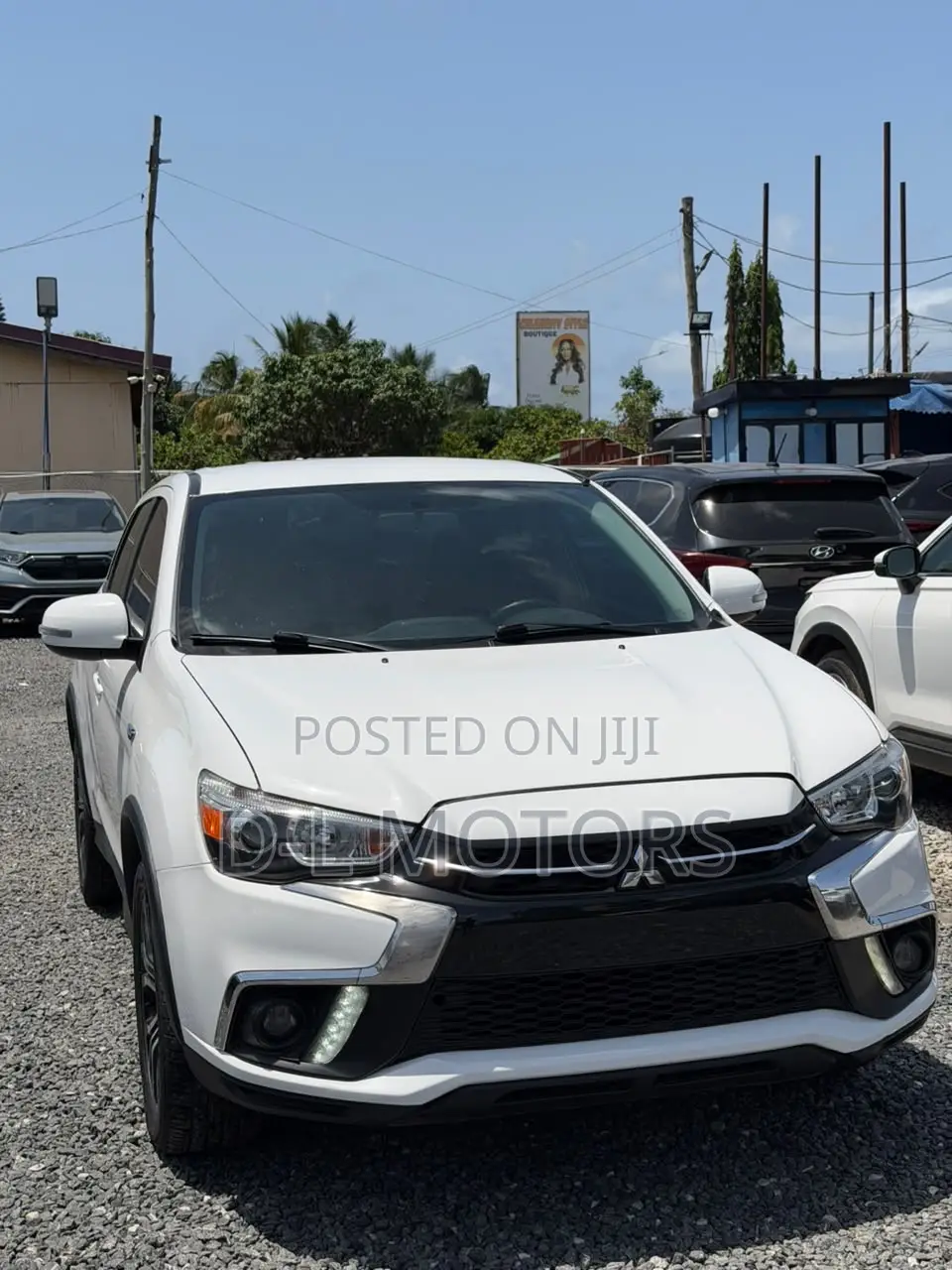 Mitsubishi Outlander SE AWC 2017 White