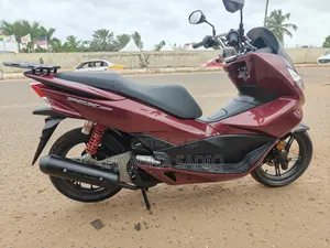 Honda 2018 Red