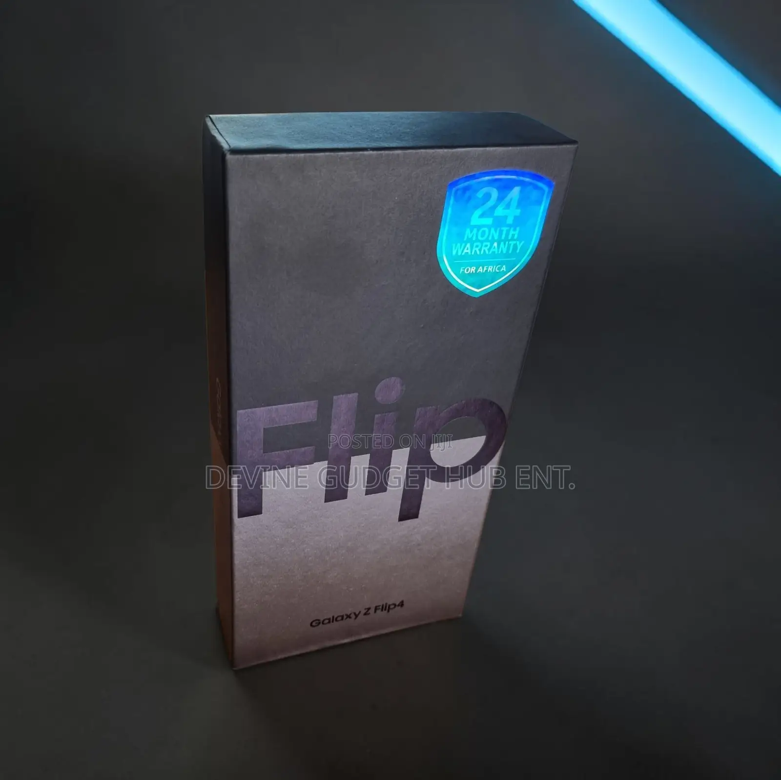 New Samsung Galaxy Z Flip4 256 GB Silver