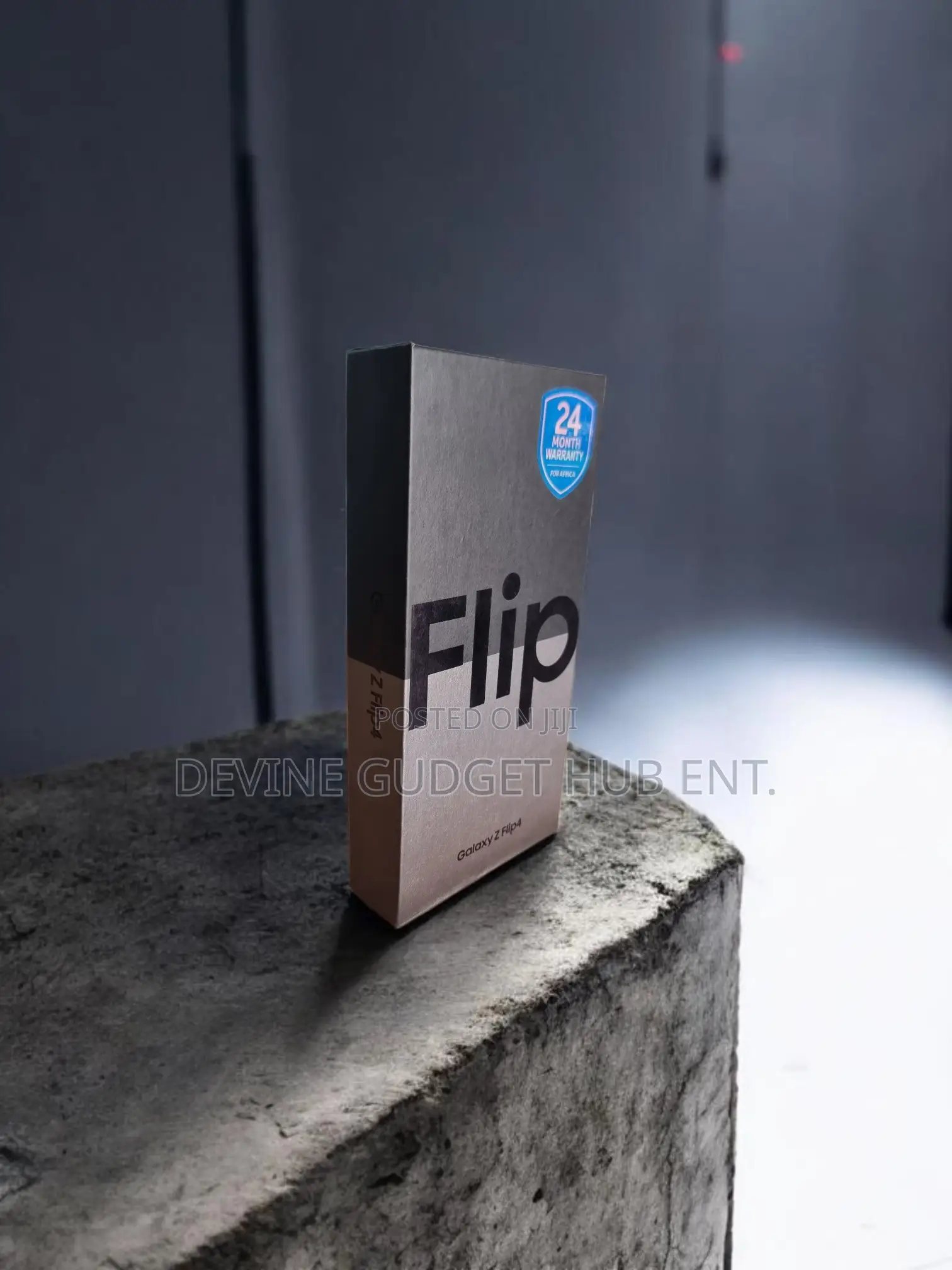 New Samsung Galaxy Z Flip4 256 GB Black