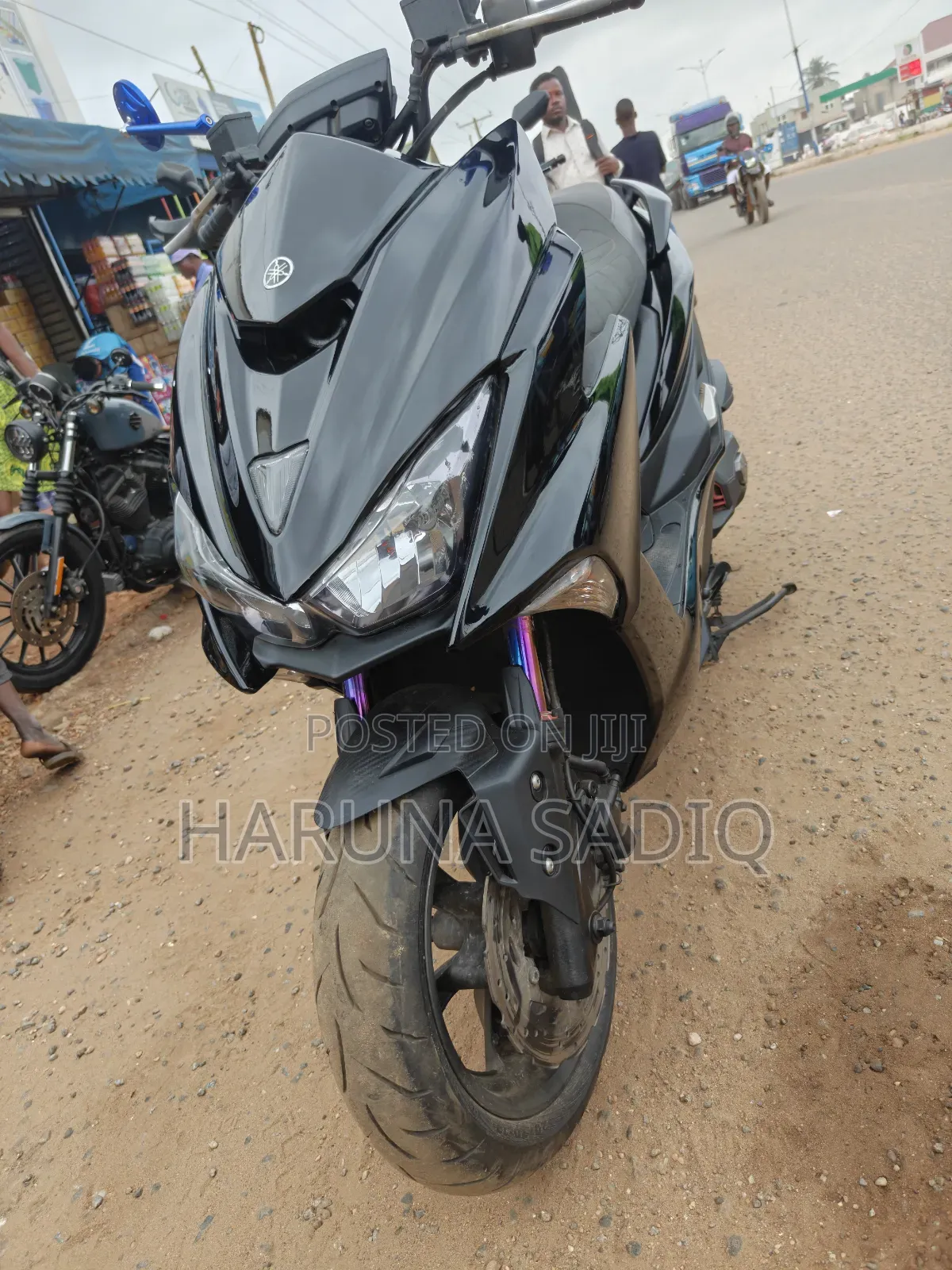 Yamaha 2012 Black