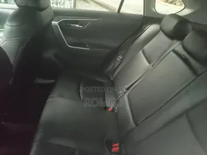 Toyota RAV4 2022 Black