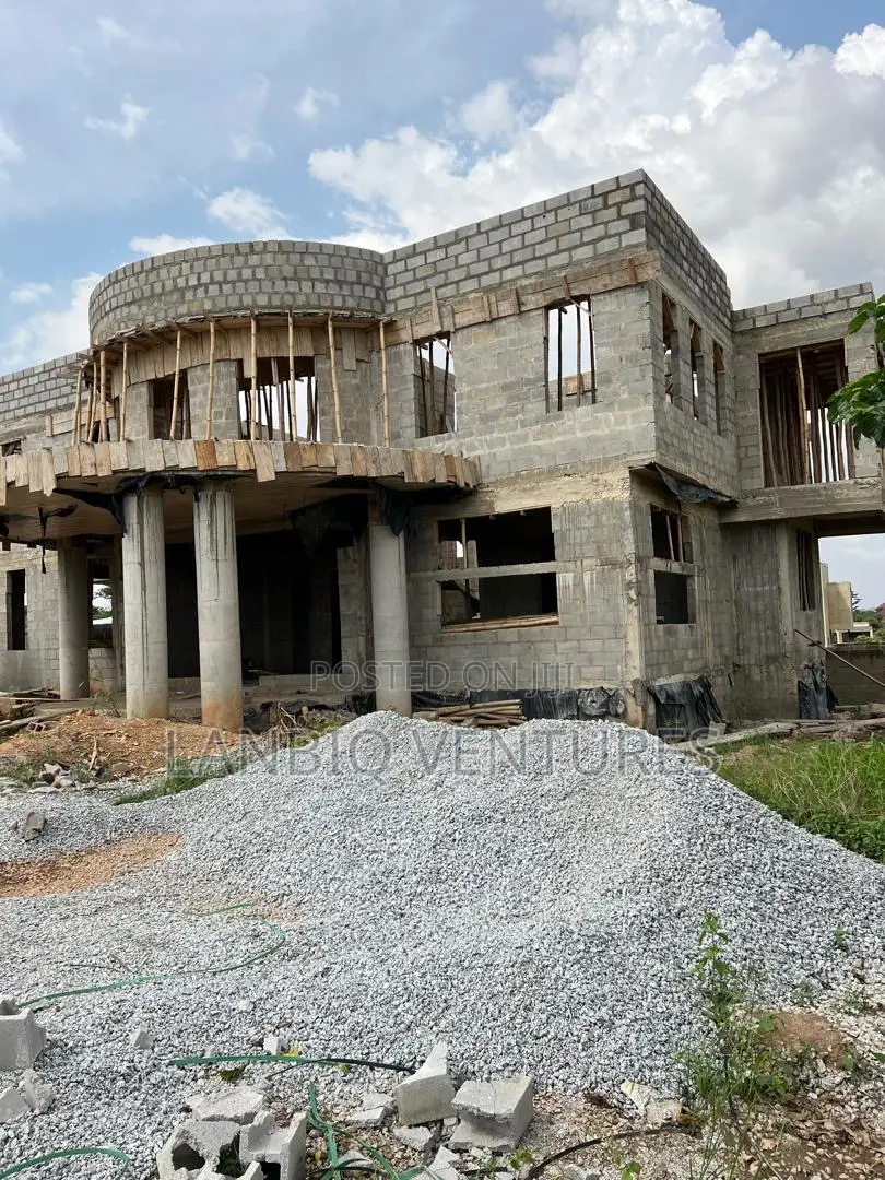 4bdrm House in Kumasi Metropolitan for sale