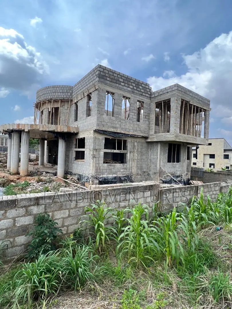 4bdrm House in Kumasi Metropolitan for sale