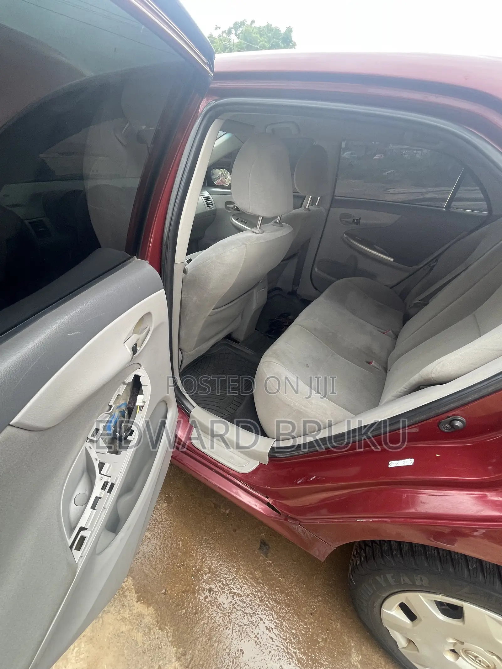 Toyota Corolla 2010 Red
