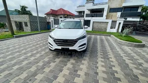 Hyundai Tucson Sport AWD 2017 White