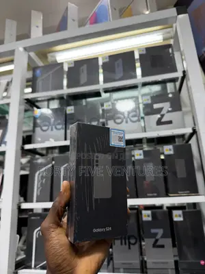 New Samsung Galaxy S24 256 GB Gray