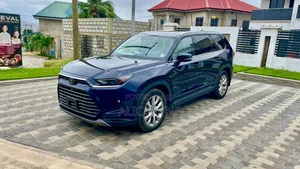 Toyota Grand Highlander Limited AWD 2024 Blue