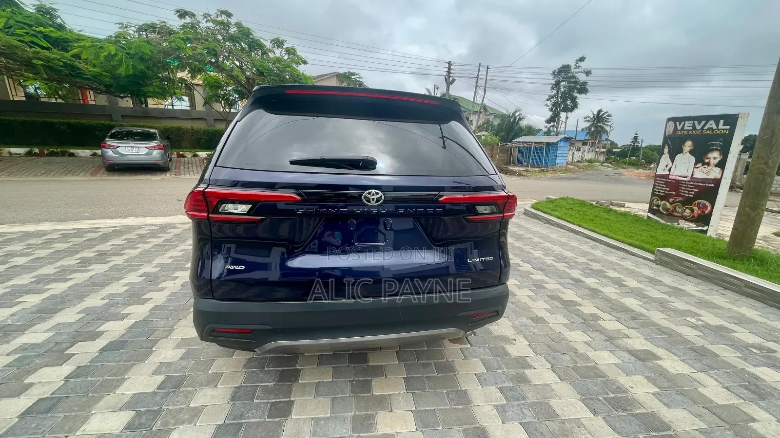 Toyota Grand Highlander Limited AWD 2024 Blue