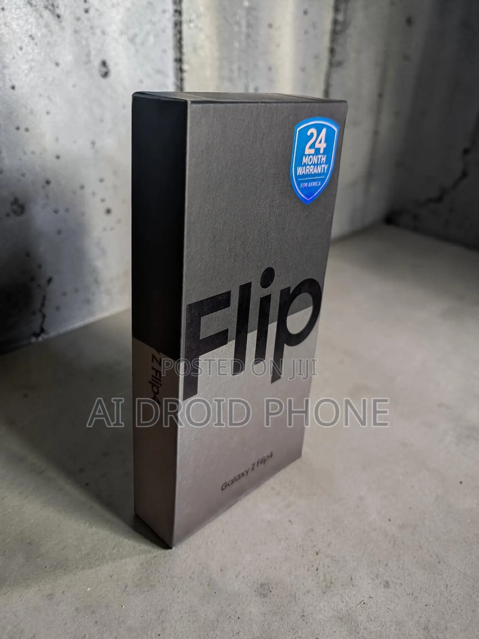 New Samsung Galaxy Z Flip4 256 GB Gray