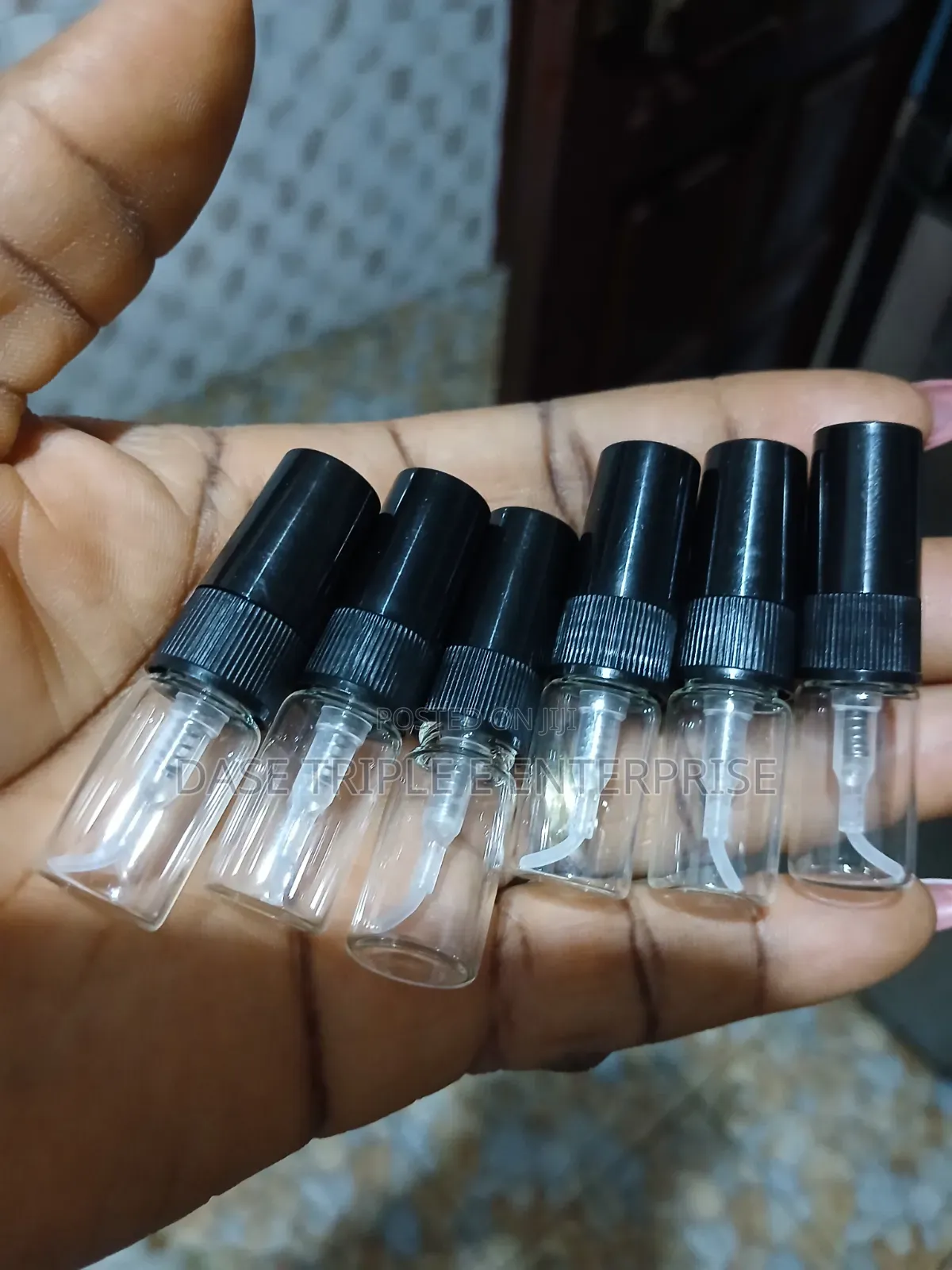 2ml Spray Sample Bottle