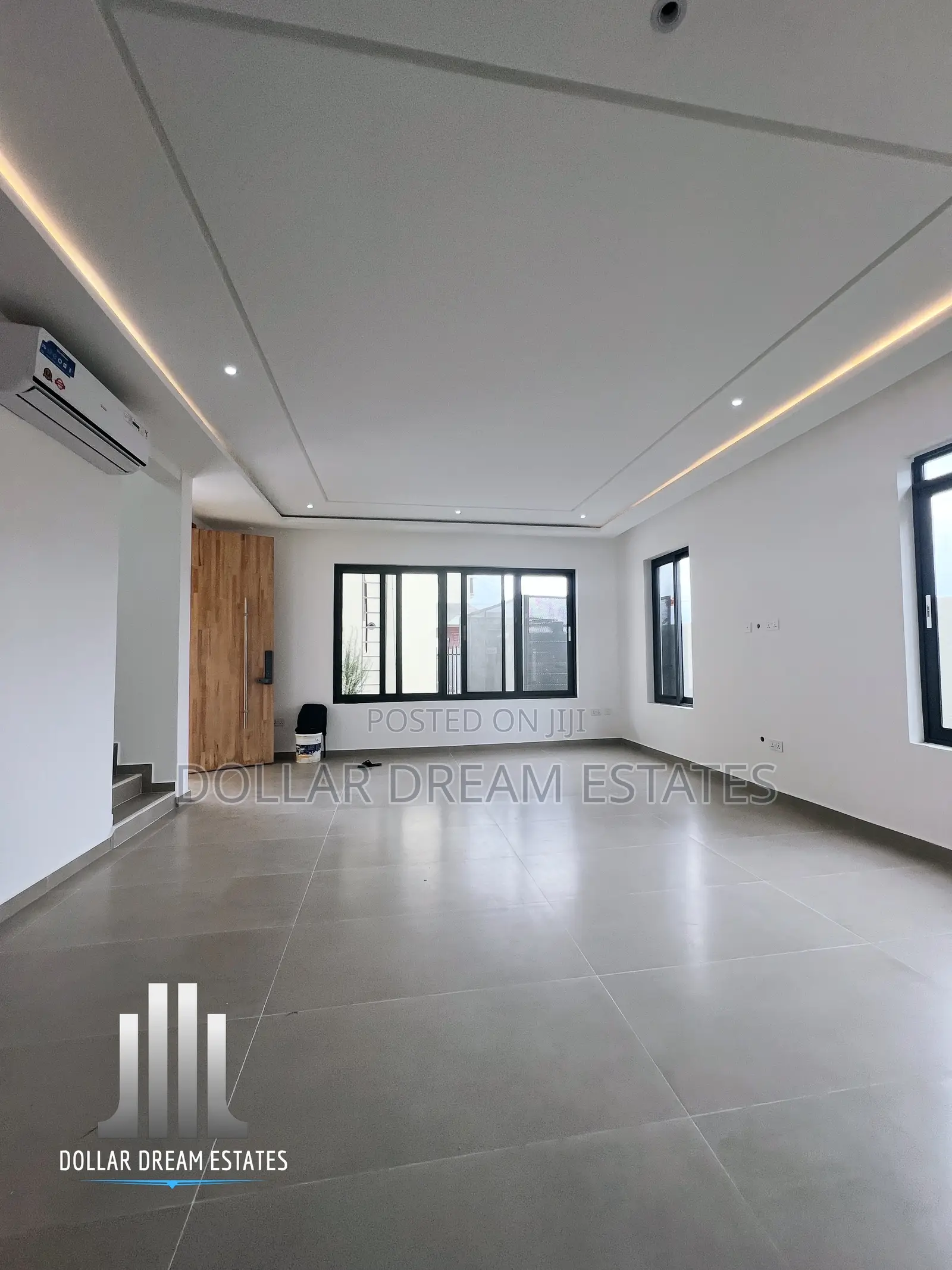 4bdrm Townhouse / Terrace in East Legon for rent